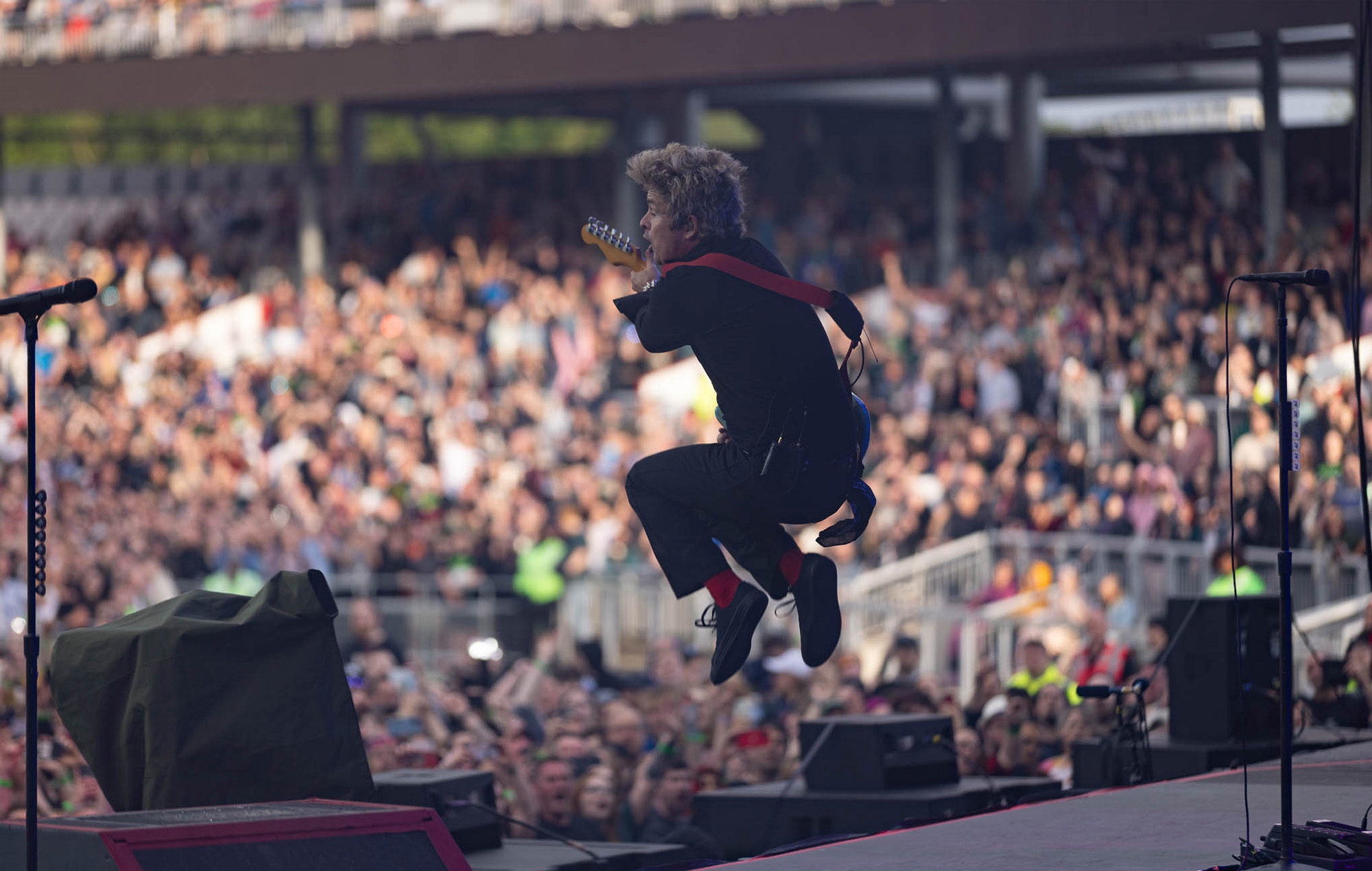 Billie Joe Armstrong of Green Day performing in Manchester on the Saviors tour